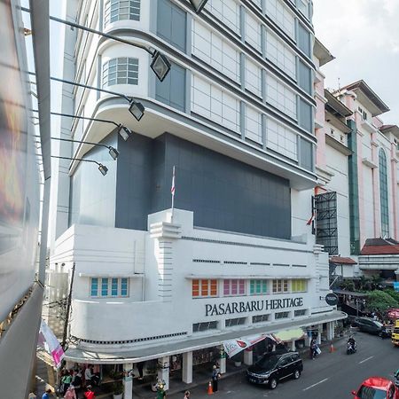 Super Oyo Collection O Hotel Pasar Baru Heritage Bandung Eksteriør bilde
