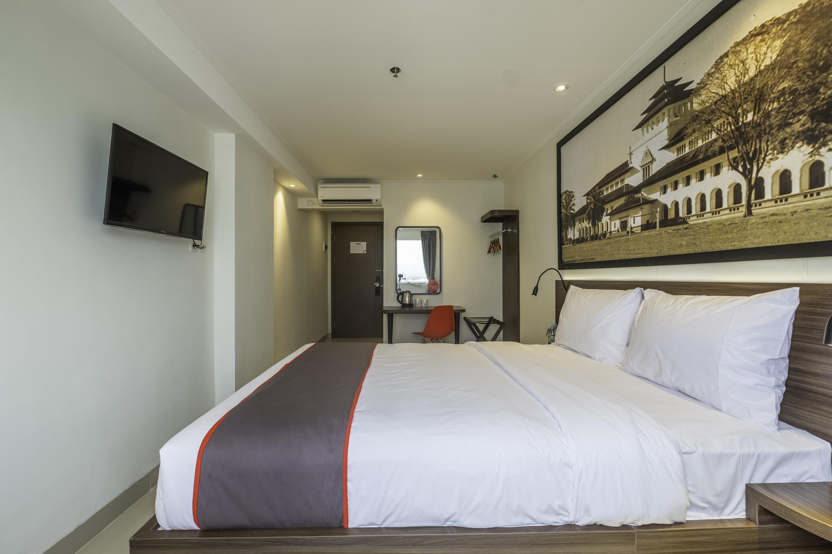 Super Oyo Collection O Hotel Pasar Baru Heritage Bandung Eksteriør bilde