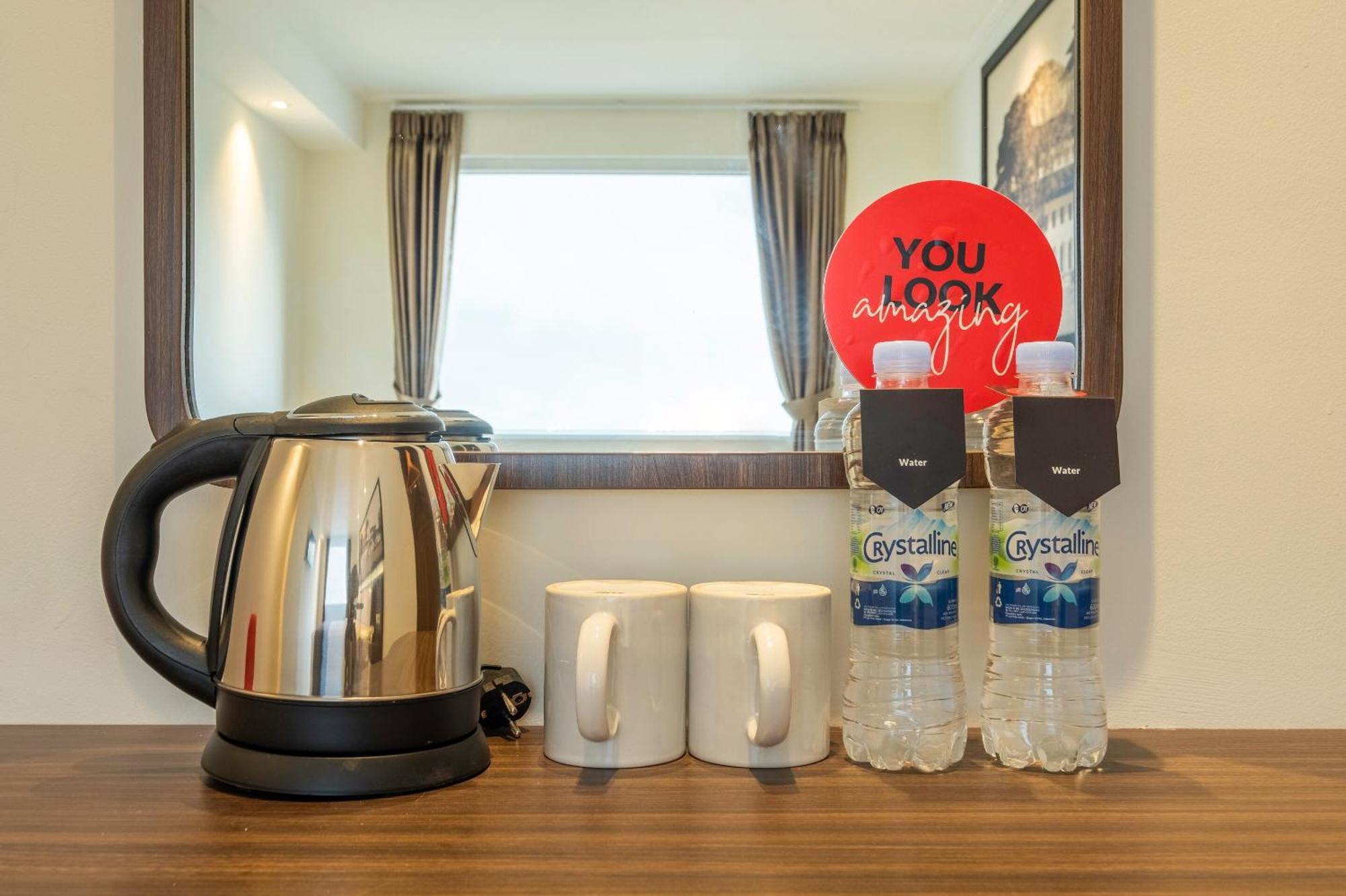 Super Oyo Collection O Hotel Pasar Baru Heritage Bandung Eksteriør bilde